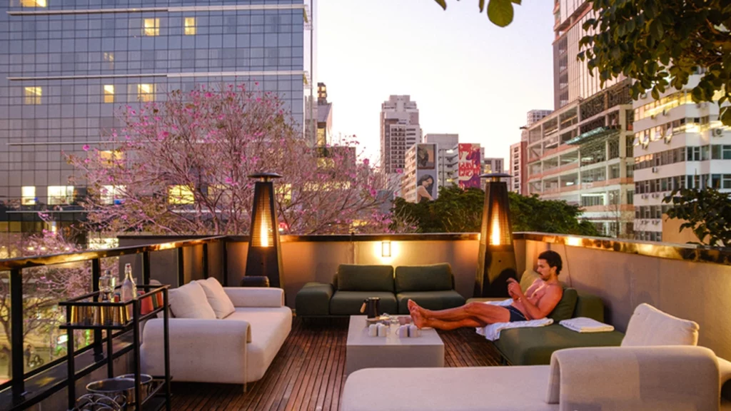 Imersão no gelo com vista: clube em rooftop de São Paulo transforma autocuidado em experiência social 1 Imersão no gelo com vista: clube em rooftop de São Paulo transforma autocuidado em experiência social