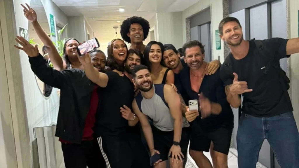BBB 26: Por que Pedro Espíndola foi excluído da final e não compareceu ao estúdio 1 BBB 26: Por que Pedro Espíndola foi excluído da final e não compareceu ao estúdio